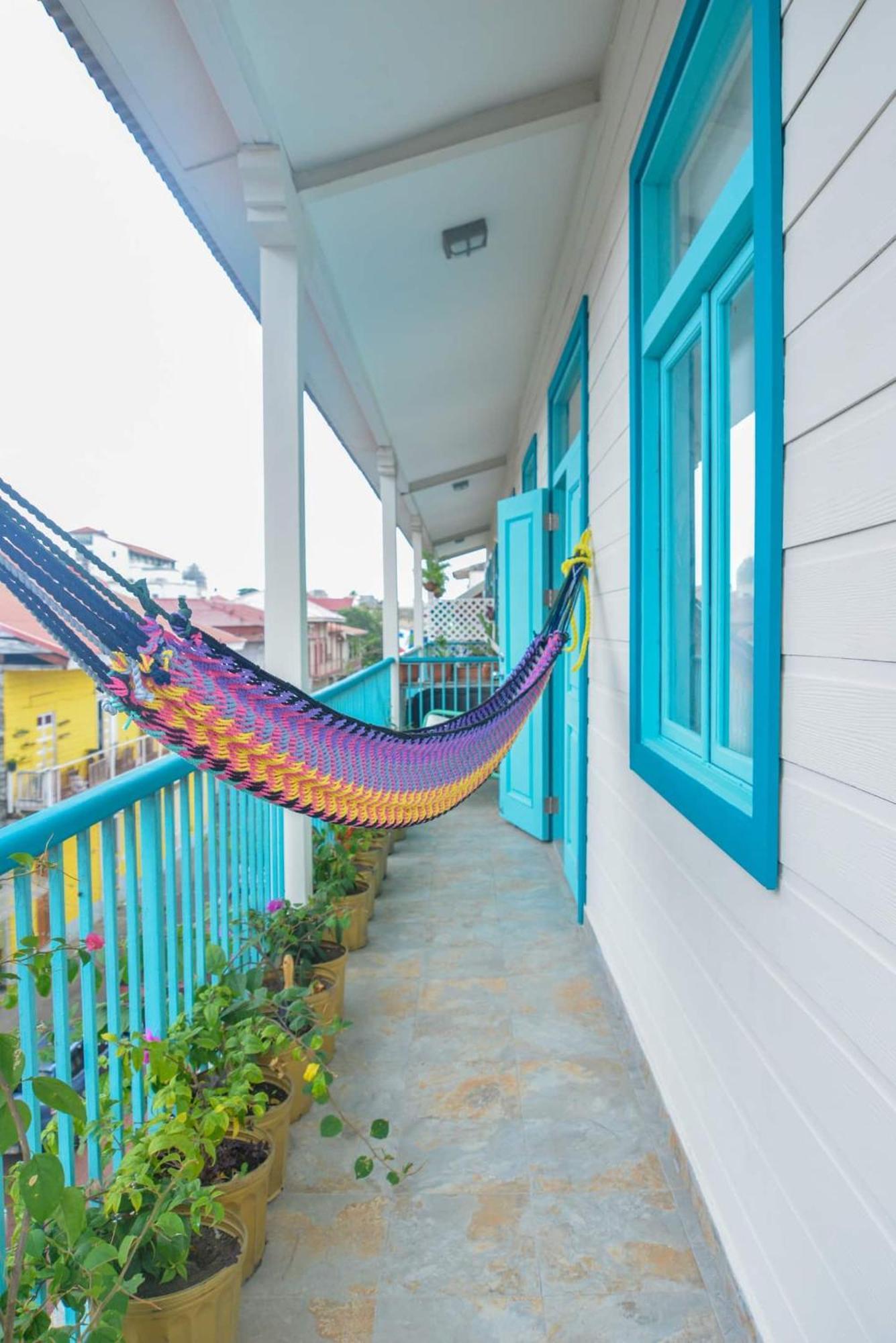 Bocas Style Apartment - Casco Viejo Kota Panama Bagian luar foto